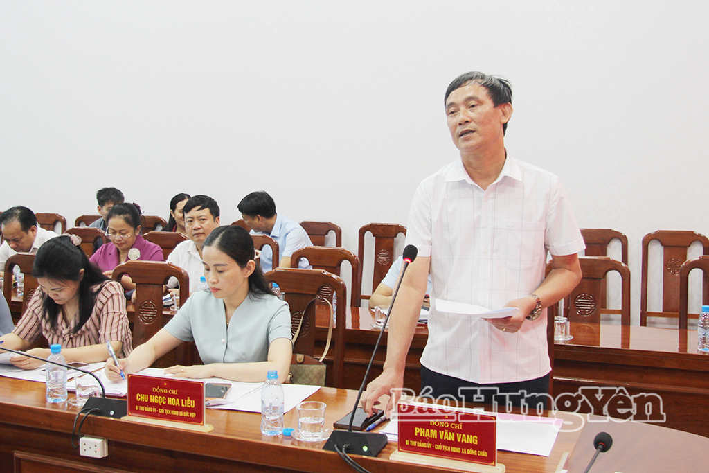 Đại diện lãnh đạo xã Đồng Châu phát biểu tại hội nghị.