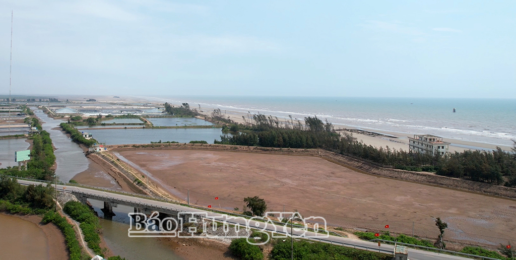 Khu vực biển Cồn Vành, xã Hưng Phú.