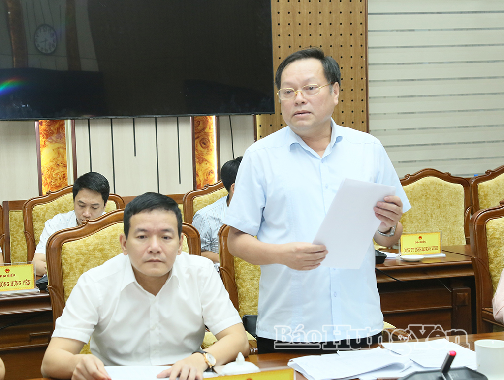 Lãnh đạo Sở Nông nghiệp và Môi trường phát biểu tại cuộc họp.