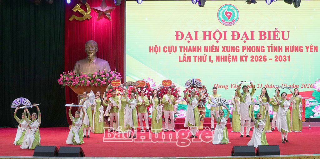 Tiết mục văn nghệ chào mừng tại Đại hội.