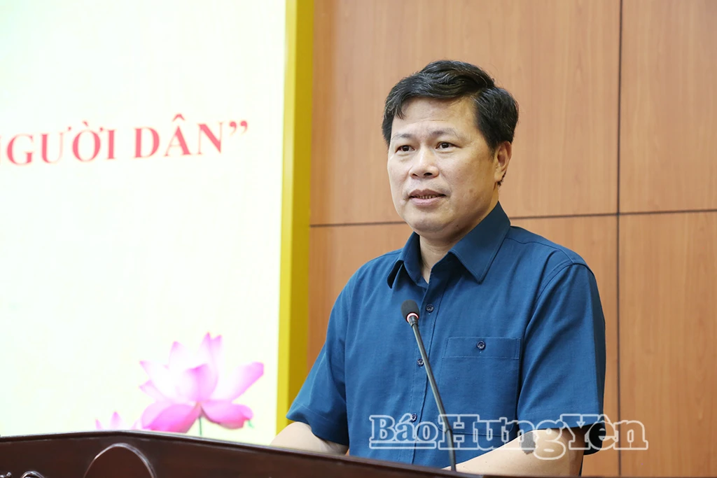 Đồng chí Trần Quốc Toản, Phó Bí thư Thường trực Tỉnh ủy, Chủ tịch Ủy ban MTTQ Việt Nam tỉnh phát biểu tại hội nghị.