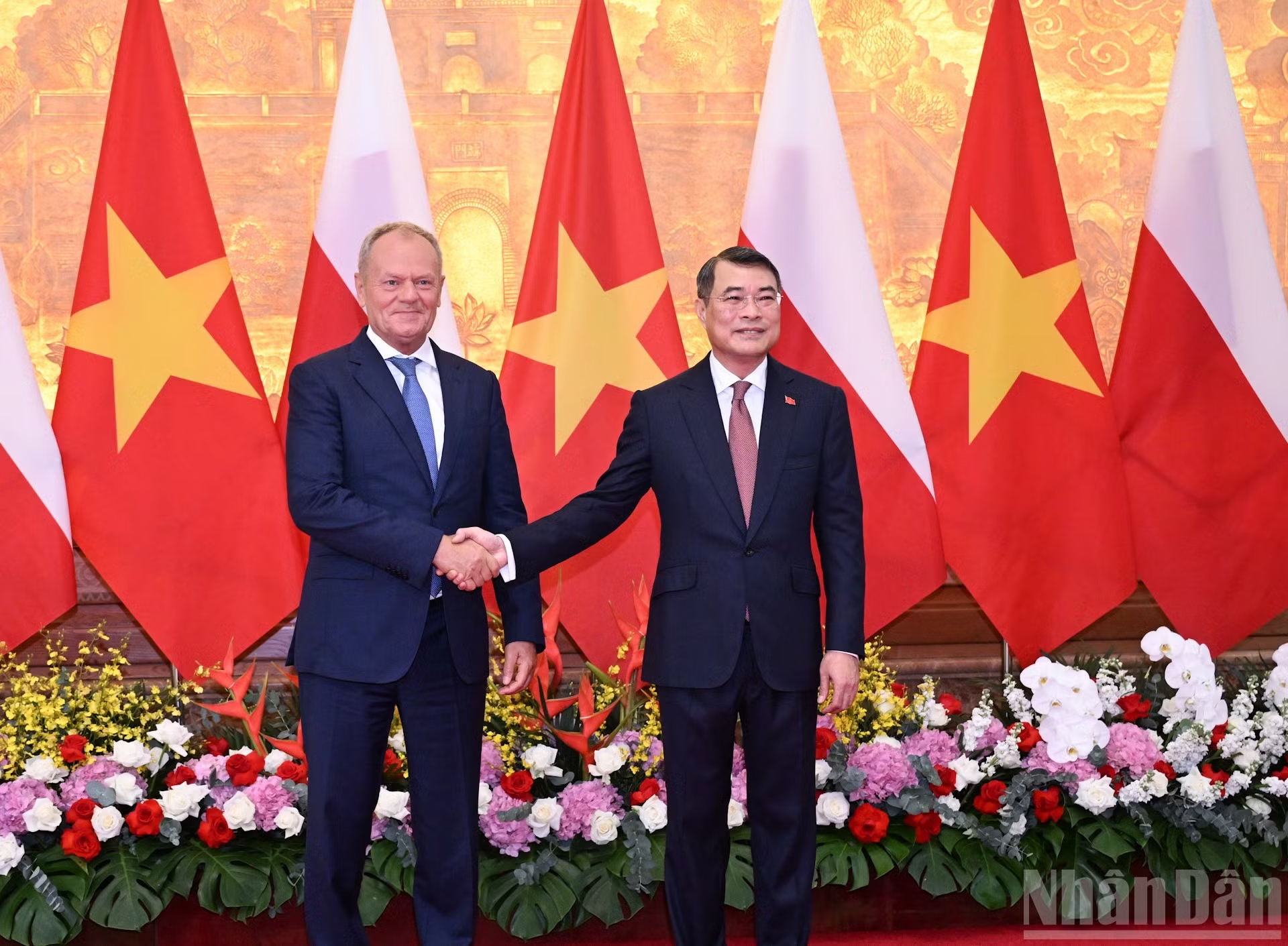 Thủ tướng Lê Minh Hưng chủ trì lễ đón, hội đàm với Thủ tướng Cộng hòa Ba Lan Donald Tusk
