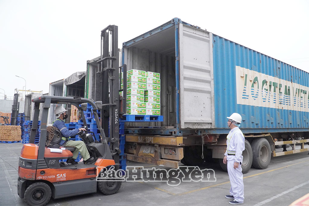 Khai thác tiềm năng phát triển dịch vụ logistics